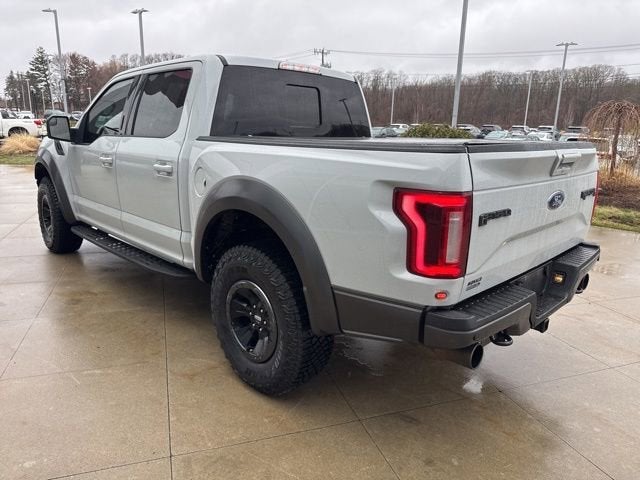 2017 Ford F-150 Raptor 4WD SuperCrew 5.5' Box