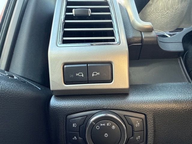 2015 Ford F-150 Base