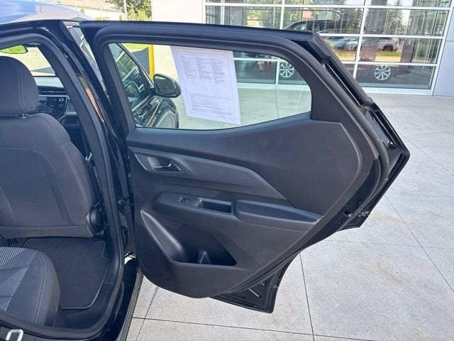 2027 Chevrolet Bolt EV FWD 4dr LT