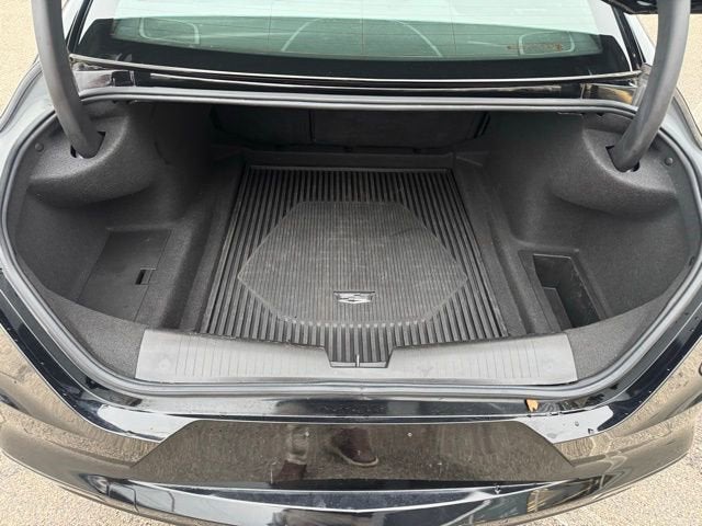2023 Cadillac CT4 4dr Sdn