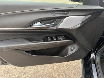 2023 Cadillac CT4 4dr Sdn