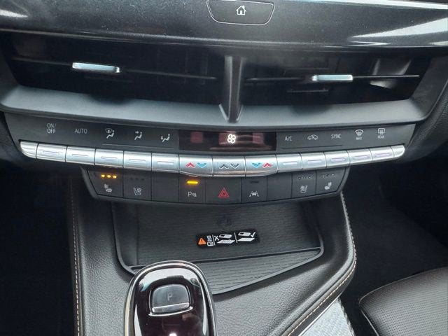 2023 Cadillac CT4 4dr Sdn
