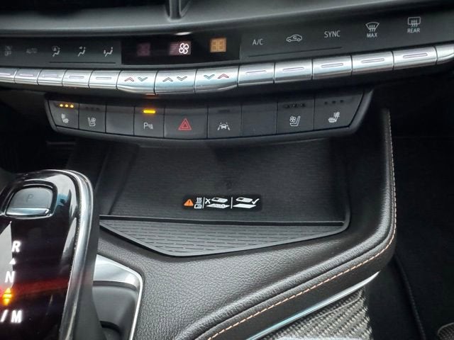 2023 Cadillac CT4 4dr Sdn