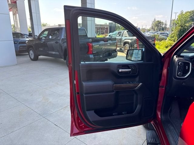 2021 Chevrolet Silverado 1500 4WD Double Cab 147 LT w/1LT