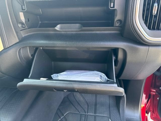2021 Chevrolet Silverado 1500 4WD Double Cab 147 LT w/1LT