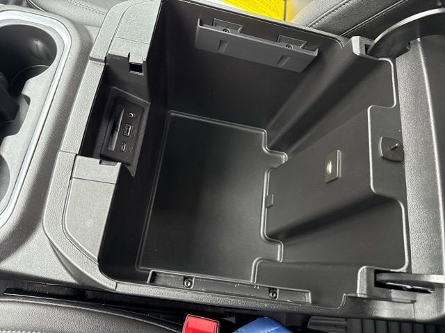 2021 Chevrolet Silverado 1500 4WD Crew Cab 147 RST