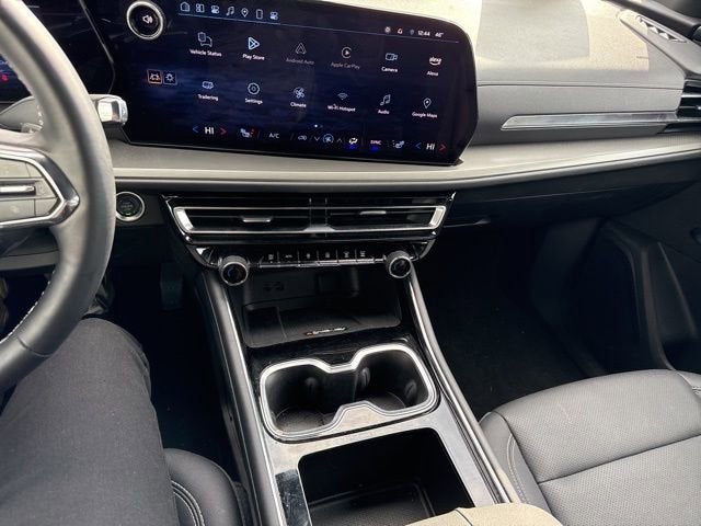 2025 Chevrolet Traverse AWD 4dr LT w/2LT