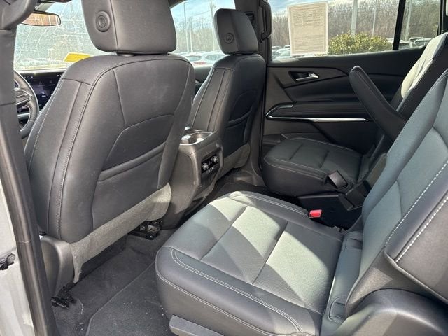 2025 Chevrolet Traverse AWD 4dr LT w/2LT