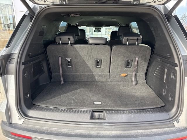 2025 Chevrolet Traverse AWD 4dr LT w/2LT