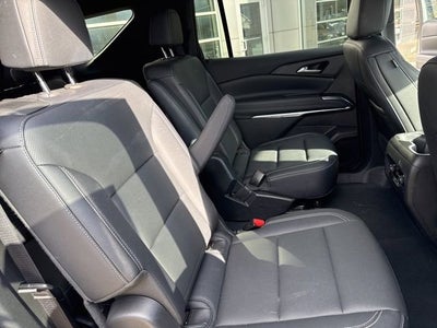 2025 Chevrolet Traverse AWD 4dr LT w/2LT