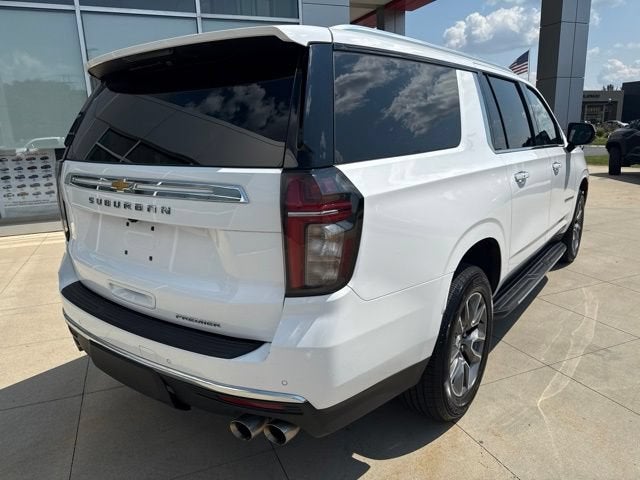 2023 Chevrolet Suburban 2WD 4dr Premier