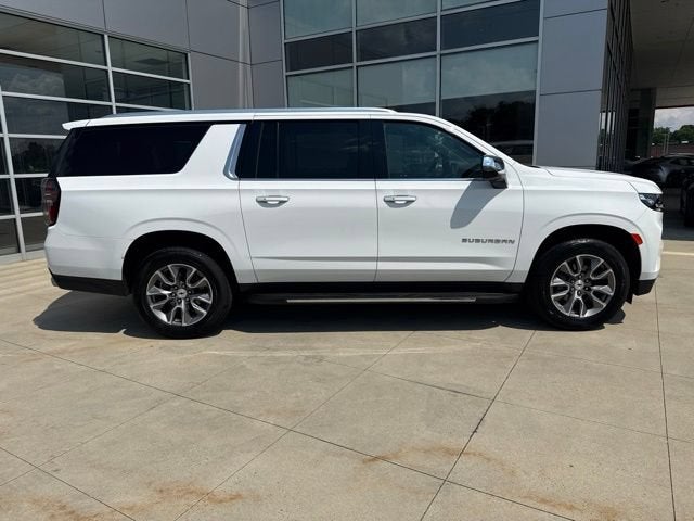 2023 Chevrolet Suburban 2WD 4dr Premier