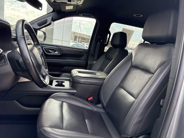 2023 Chevrolet Suburban 4WD 4dr LT