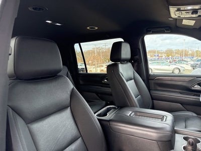 2023 Chevrolet Suburban 4WD 4dr LT