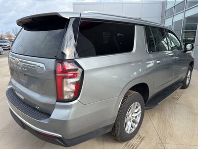 2023 Chevrolet Suburban 4WD 4dr LT