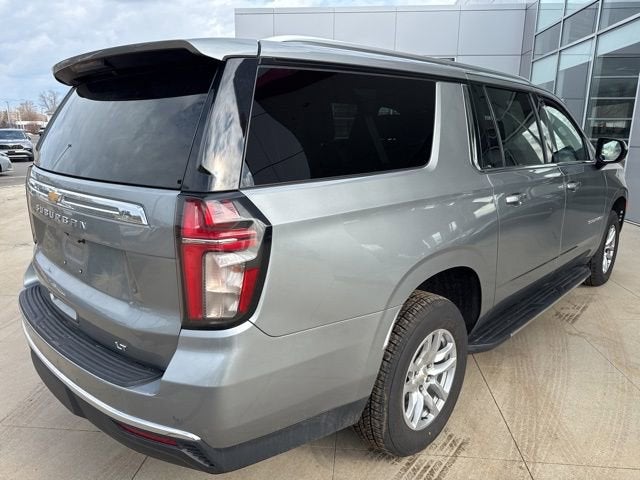 2023 Chevrolet Suburban 4WD 4dr LT