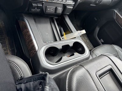 2022 GMC Sierra 3500HD 4WD Crew Cab 172 Denali