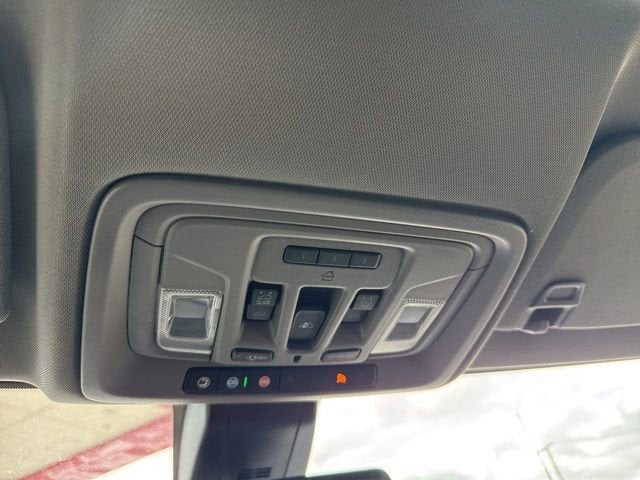 2022 GMC Sierra 3500HD 4WD Crew Cab 172 Denali