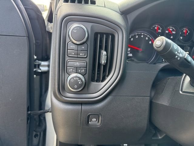 2023 GMC Sierra 1500 4WD Double Cab 147 Pro