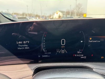 2025 Cadillac XT4 AWD 4dr Premium Luxury