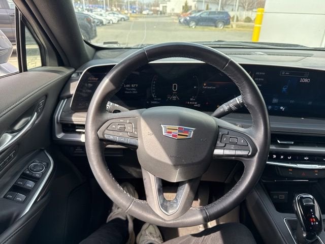 2025 Cadillac XT4 AWD 4dr Premium Luxury