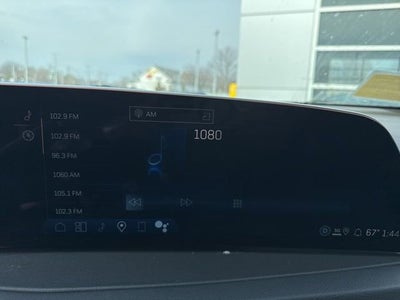 2025 Cadillac XT4 AWD 4dr Premium Luxury