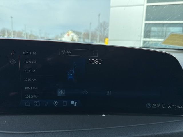 2025 Cadillac XT4 AWD 4dr Premium Luxury