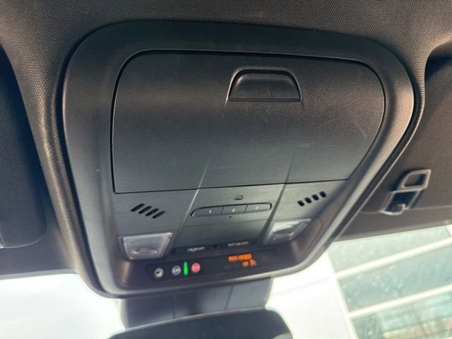 2025 Cadillac XT4 AWD 4dr Premium Luxury