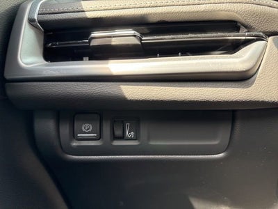 2025 Cadillac XT4 AWD 4dr Premium Luxury