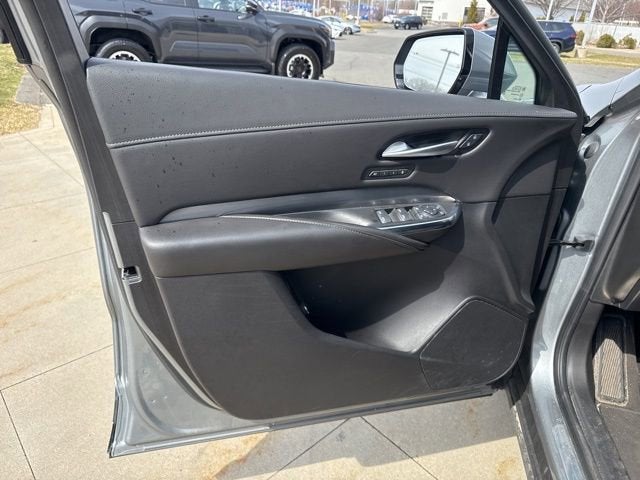 2025 Cadillac XT4 AWD 4dr Premium Luxury