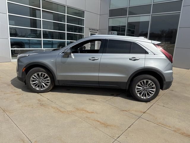 2025 Cadillac XT4 AWD 4dr Premium Luxury