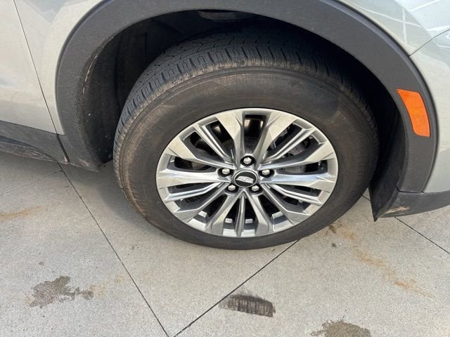 2025 Cadillac XT4 AWD 4dr Premium Luxury