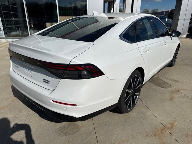 2023 Honda Accord Hybrid Base