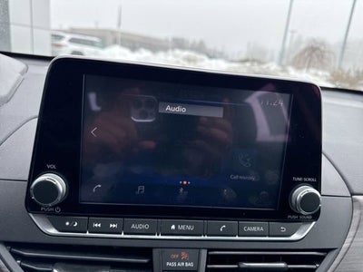 2024 Nissan Altima 2.5 SV Sedan