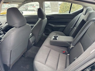 2024 Nissan Altima 2.5 SV Sedan