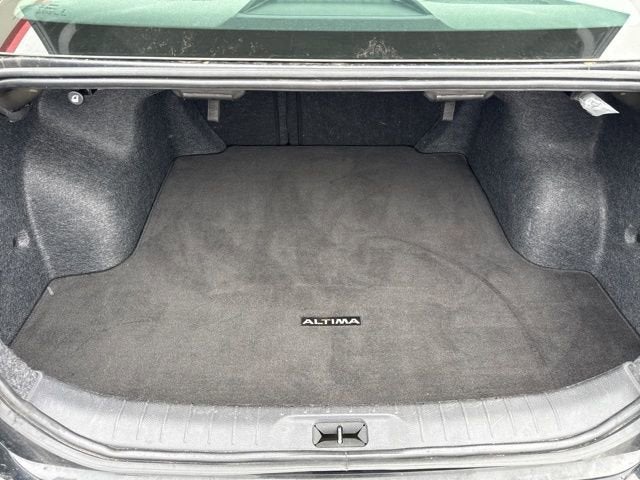 2024 Nissan Altima 2.5 SV Sedan