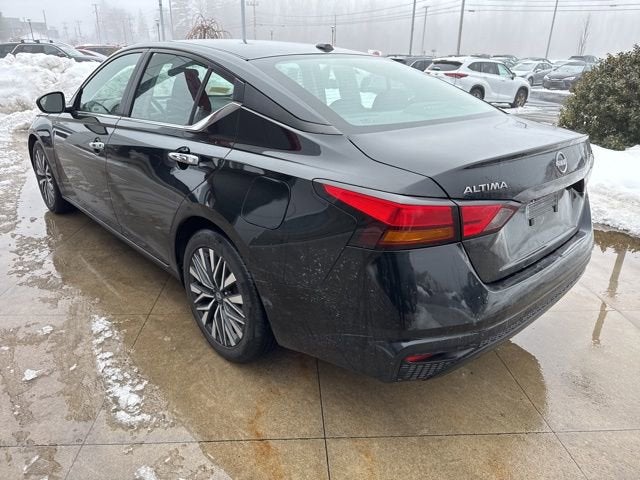 2024 Nissan Altima 2.5 SV Sedan