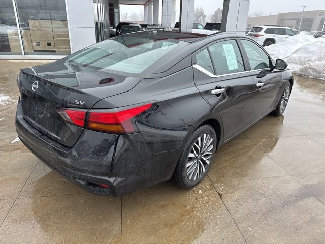2024 Nissan Altima 2.5 SV Sedan