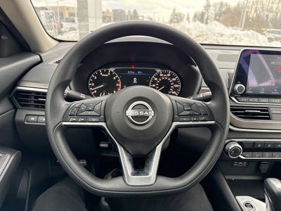 2024 Nissan Altima 2.5 SV Sedan