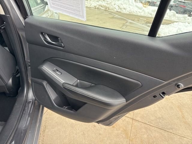 2024 Nissan Altima 2.5 SV Sedan