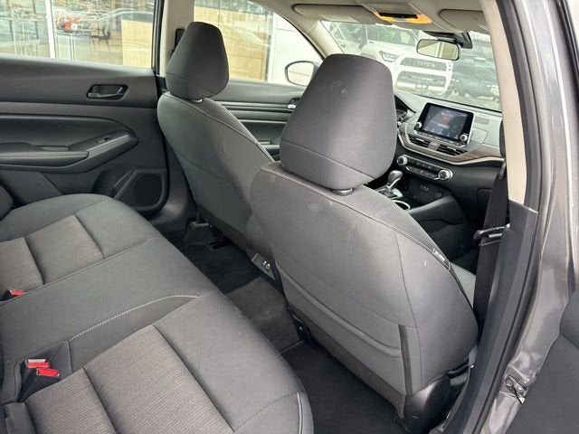 2024 Nissan Altima 2.5 SV Sedan