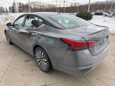 2024 Nissan Altima 2.5 SV Sedan