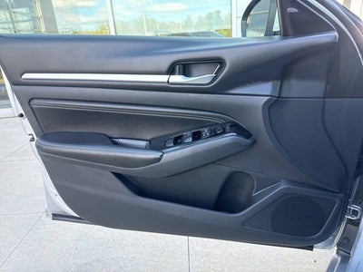 2023 Nissan Altima 2.5 SL Sedan