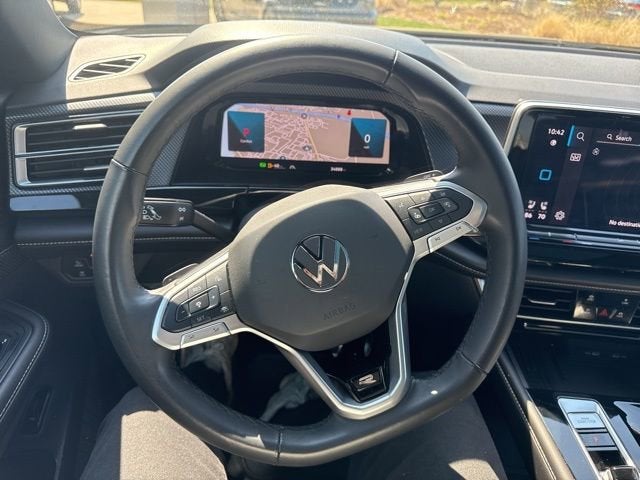 2025 Volkswagen Atlas Cross Sport 2.0T SEL Premium R-Line 4MOTION