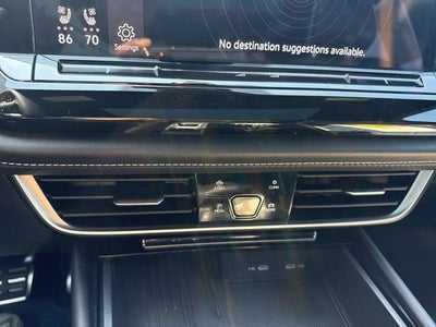 2025 Volkswagen Atlas Cross Sport 2.0T SEL Premium R-Line 4MOTION