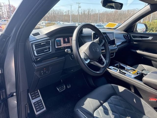 2025 Volkswagen Atlas Cross Sport 2.0T SEL Premium R-Line 4MOTION