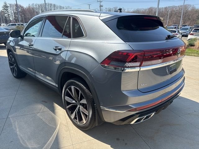 2025 Volkswagen Atlas Cross Sport 2.0T SEL Premium R-Line 4MOTION