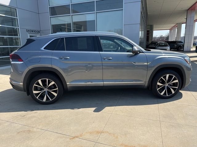 2025 Volkswagen Atlas Cross Sport 2.0T SEL Premium R-Line 4MOTION