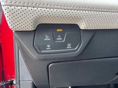2024 Volkswagen Atlas Cross Sport 2.0T SEL Premium R-Line 4MOTION