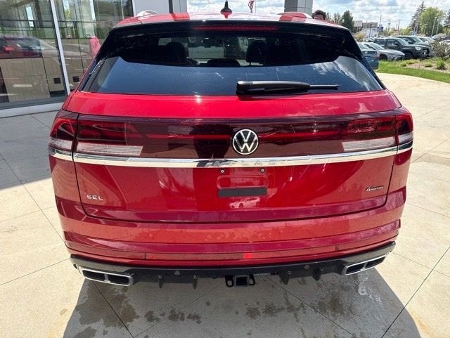 2024 Volkswagen Atlas Cross Sport 2.0T SEL Premium R-Line 4MOTION